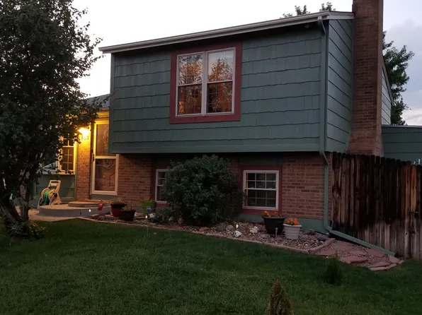 863 Centennial Way, Bennett, CO 80102