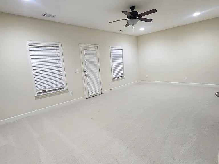 2817 Seneca Creek Ln SE #1 — Photo 10