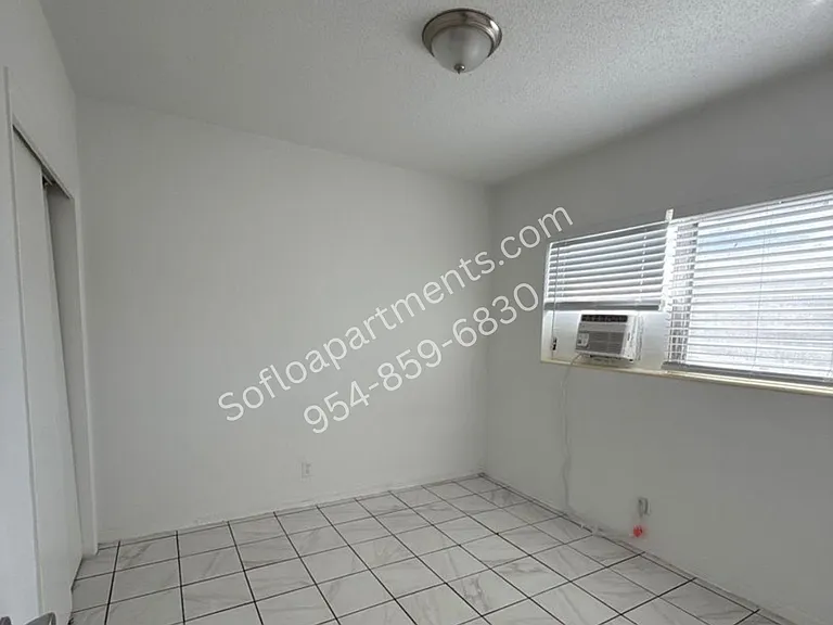 6244 Dewey St — Photo 4