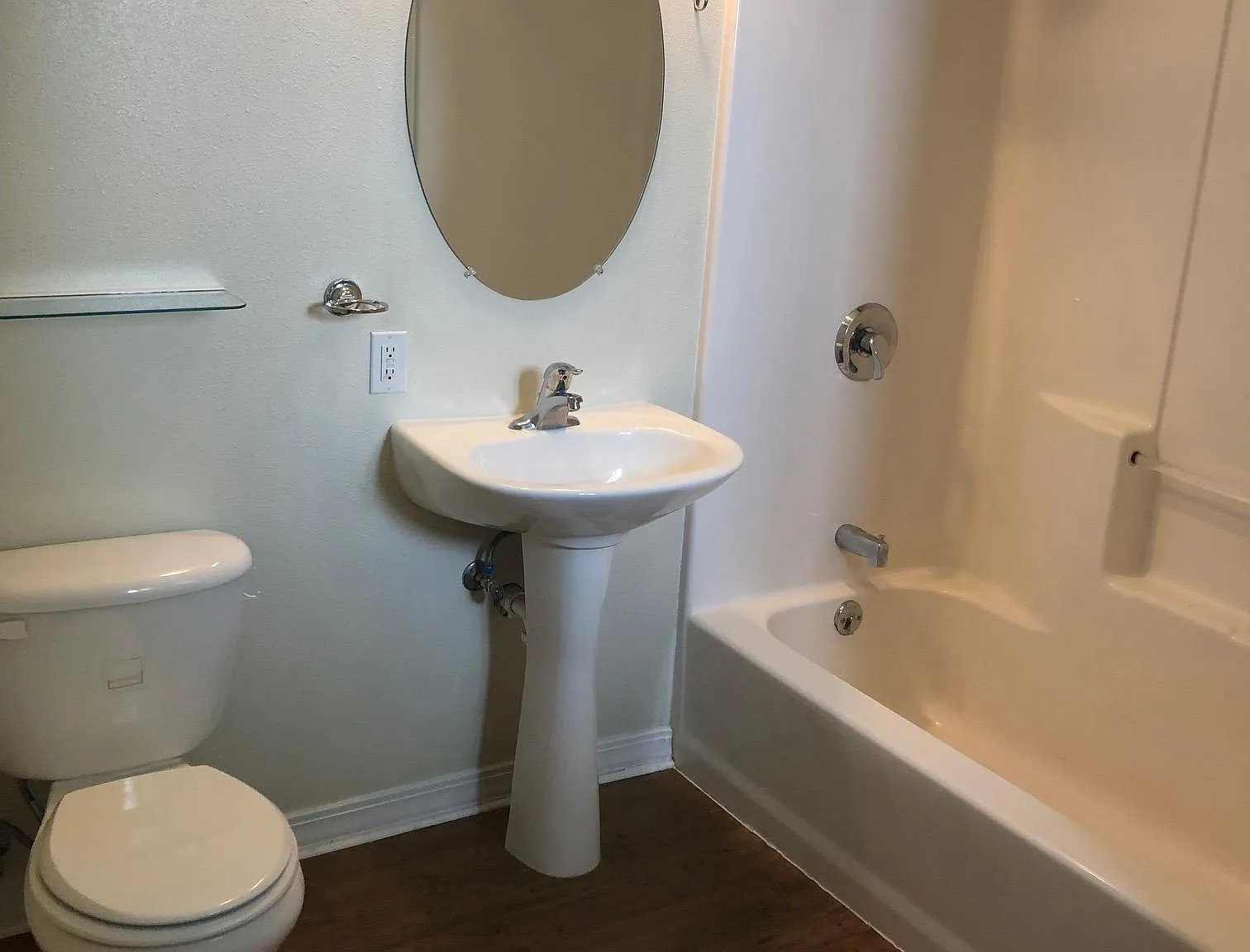 3 bed, 1150 sqft, $1,795 — Photo 4