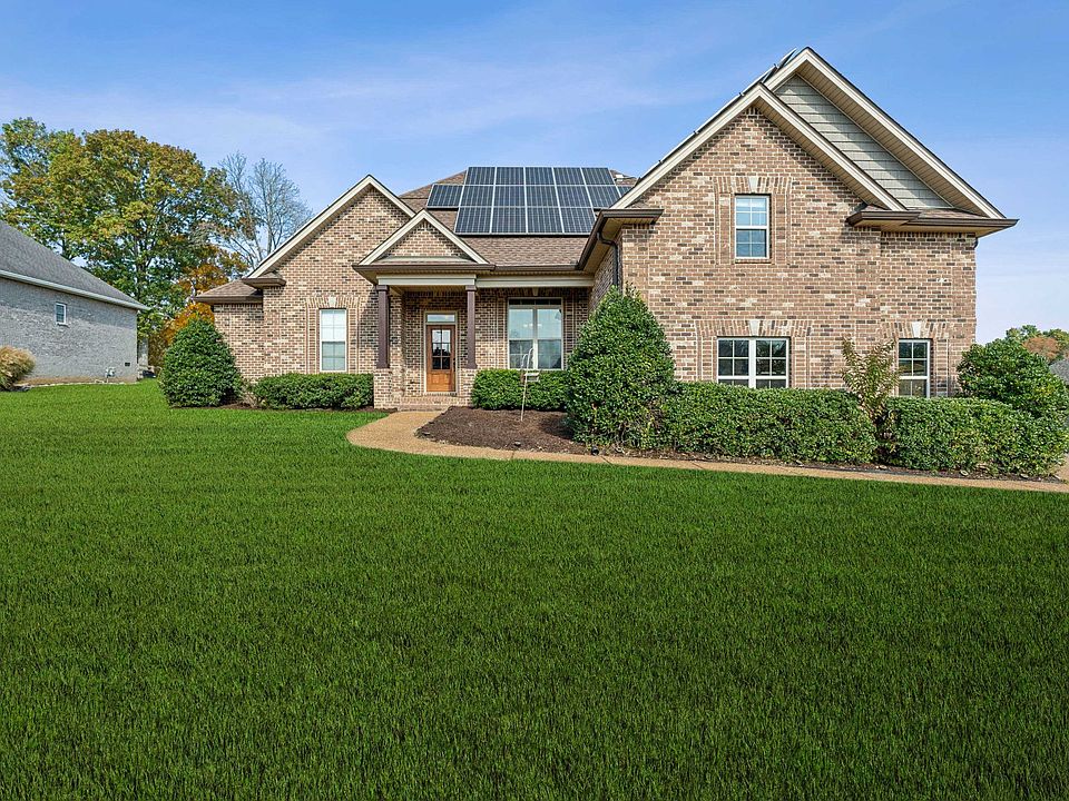1st image of 1020 Robert Lee Dr