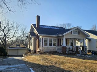 2118 1/2 Mulberry Ave, Muscatine, IA 52761
