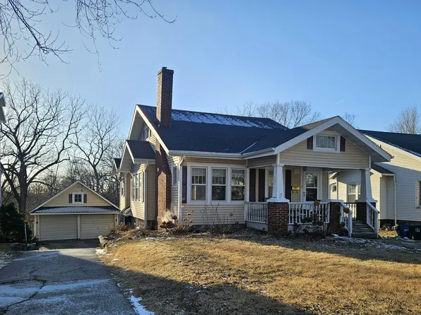 2118 1/2 Mulberry Ave, Muscatine, IA 52761