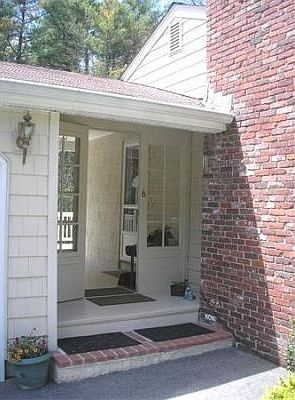 2nd image of 6 Sherwood Dr