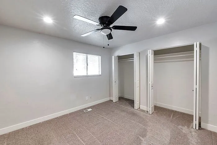 2151 W 300 North St — Photo 12