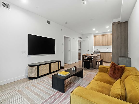 5th image of 2060 Curling Rd #114