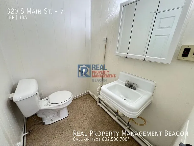 320 Main St #7 — Photo 4