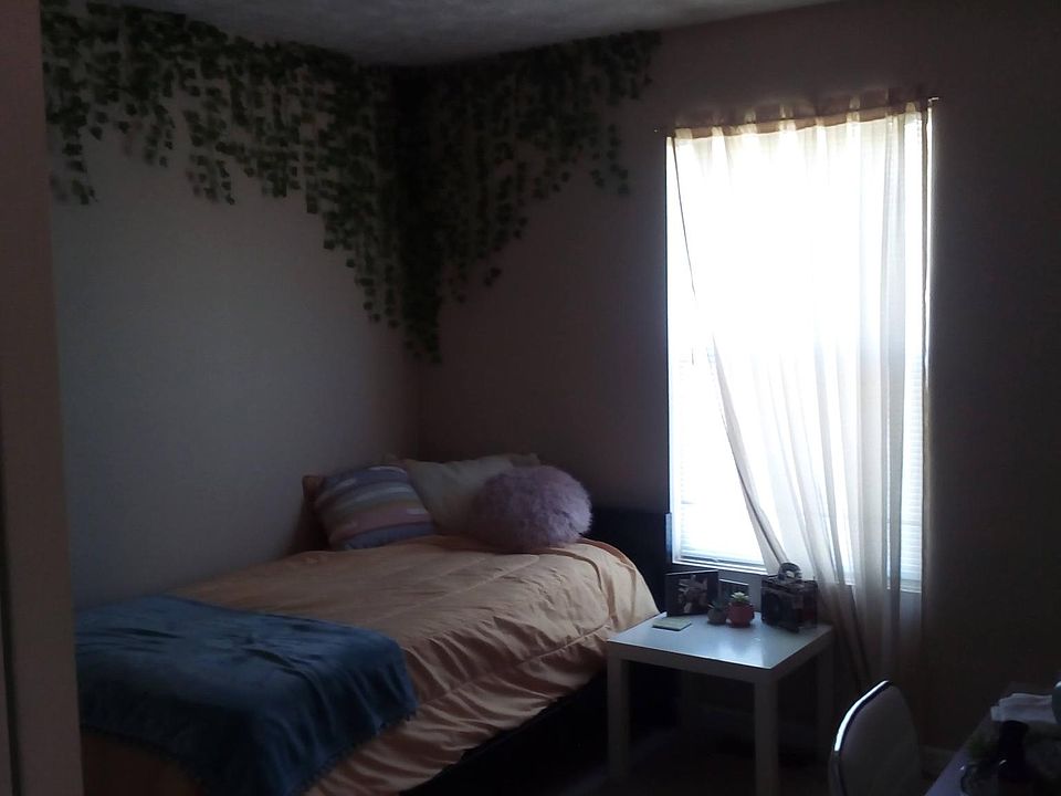 4 bedrooms similar to this.
