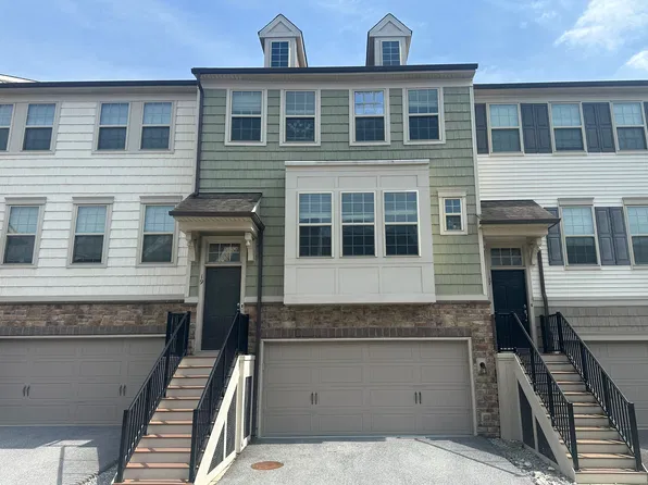 19 Addison Ln, Malvern, PA 19355