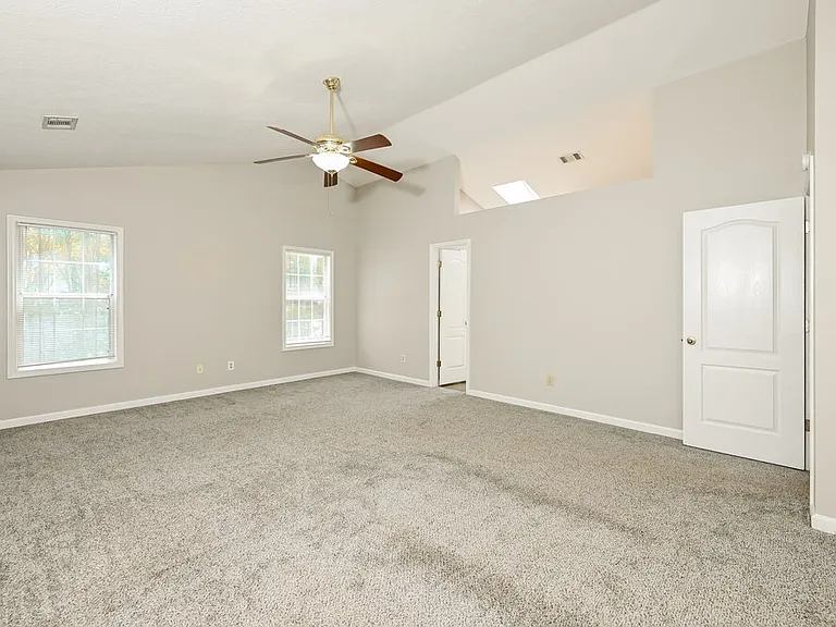 2915 Emerson Lake Dr — Photo 10