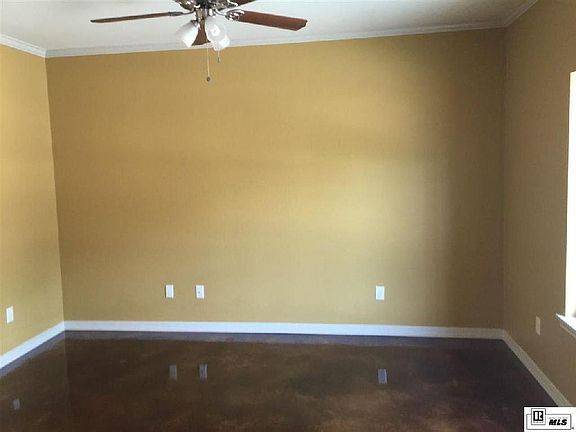 3rd image of 109 Flagstone Dr