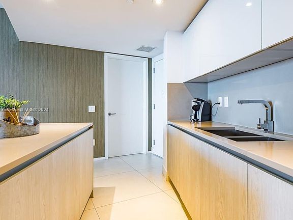 5th image of 4111 S Ocean Dr #3803