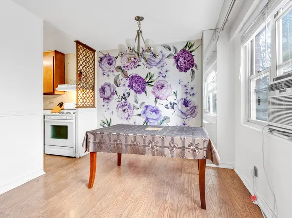 2940 West 5th Street image 11 of 21