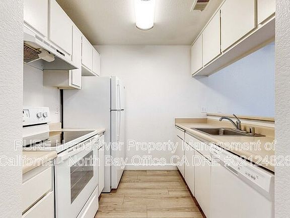 4th image of 1450 E Cotati Ave #2