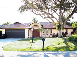 1808 Bayshore Dr, Fort Pierce, FL 34949