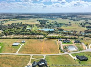 283 Bold Springs Ct, West, TX 76691