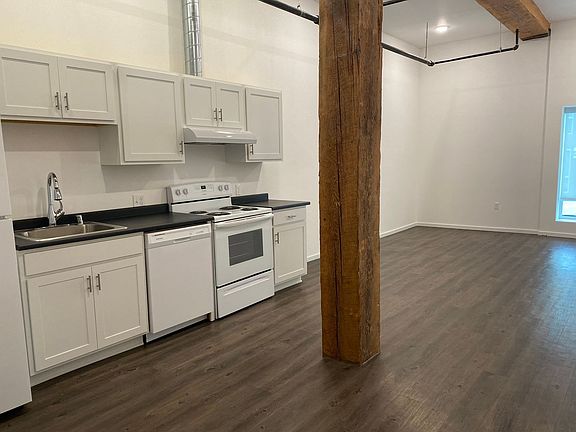 4th image of 317 4th Ave E #208
