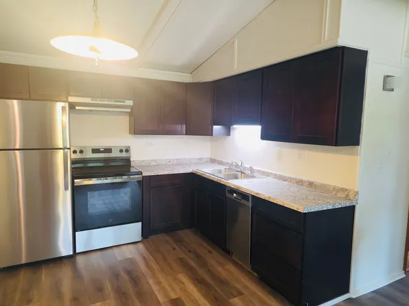 605 E. Pearl St, 605 E Pearl St #4, Seymour, WI 54165