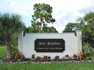 9056 Falcon Ct, Venice, FL 34293