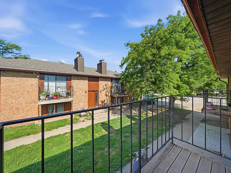 3516 Huntington Ave — Photo 8