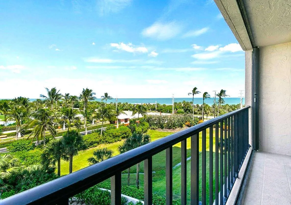 2 bed, 1436 sqft, $3,000 — Photo 1