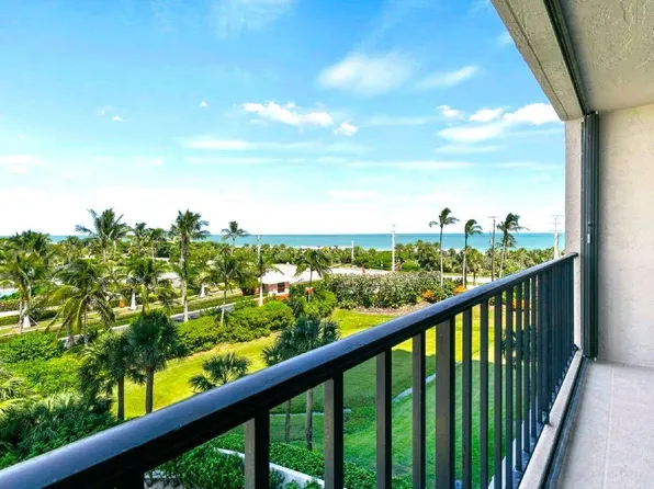 5047 N Highway A1a APT 404, Hutchinson Island, FL 34949