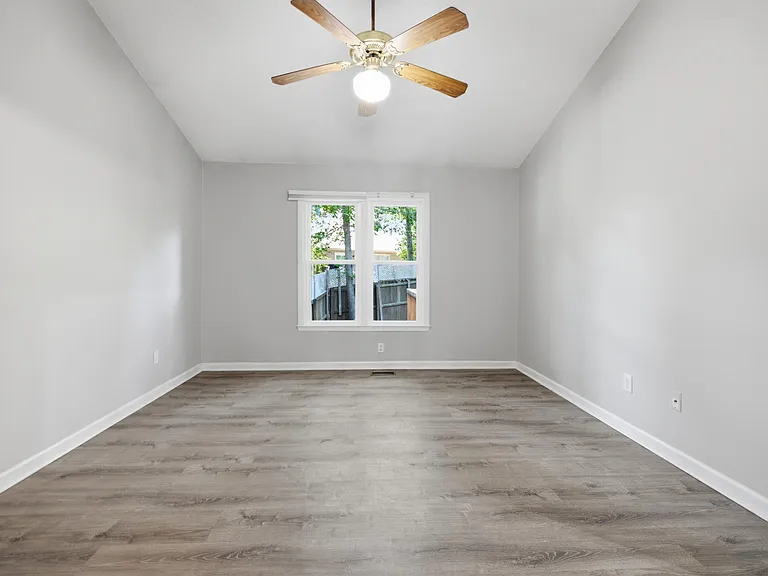 4109 Iron Horse Rd — Photo 18