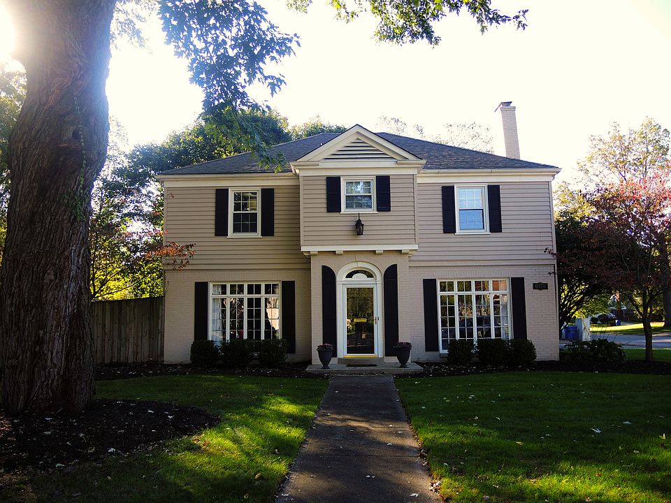 1st image of 6970 N College Ave