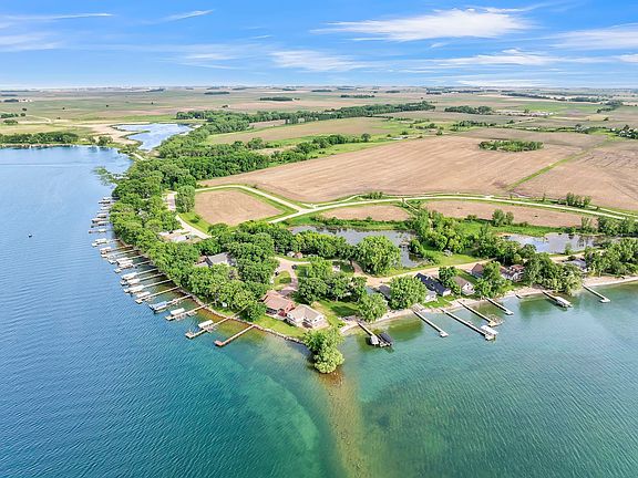 5th image of 25510 Pasture Rd