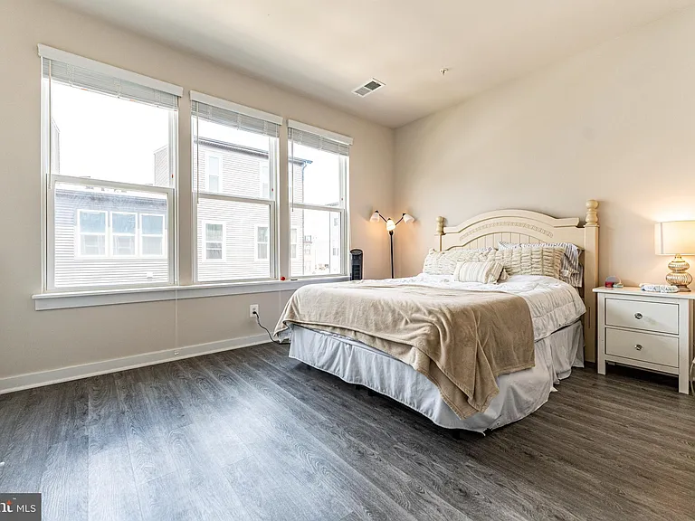 2503 Emerald Branch Dr — Photo 24