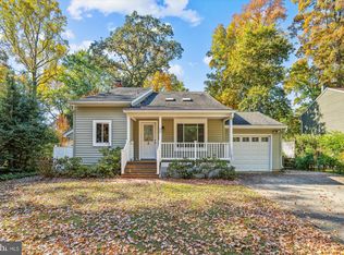 410 Holly Dr, Annapolis, MD 21403