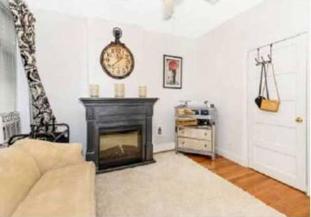 1st image of 144 Murray Ave Floor 2