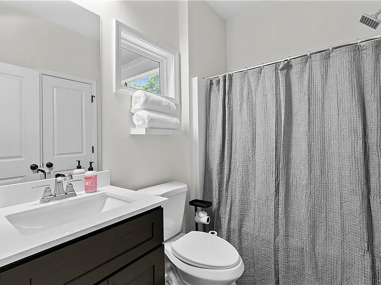 624 Robert St NW — Photo 19