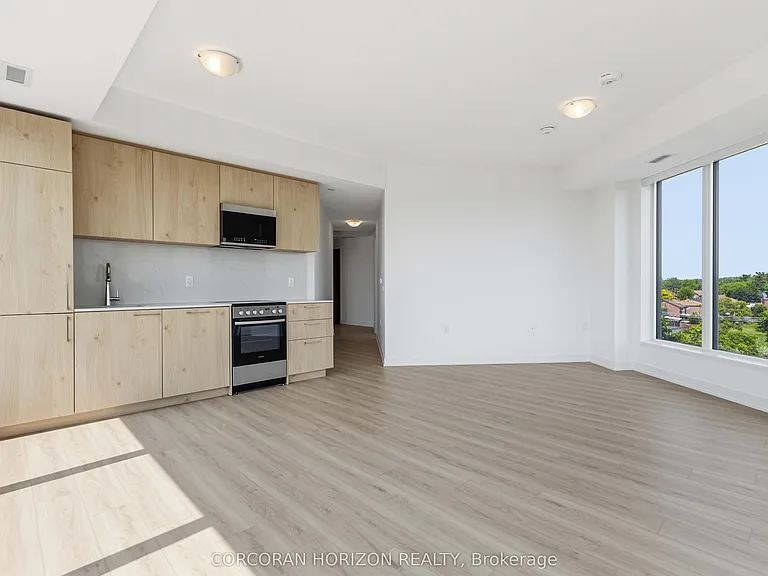 7439 Kingston Rd #504 — Photo 13