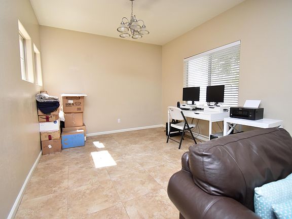 5th image of 2840 W McLellan Blvd