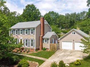 1108 Somersby Ln, Matthews, NC 28105