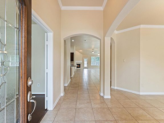 3rd image of 15206 Zenith Glen Lane