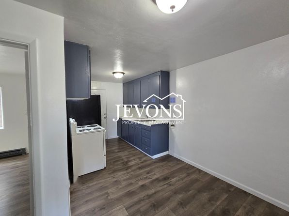 314 S Beech St #3