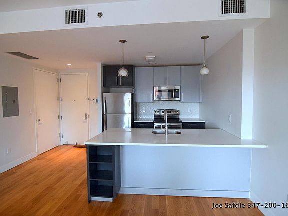 5th image of 2727 Henry Hudson Pkwy APT 603