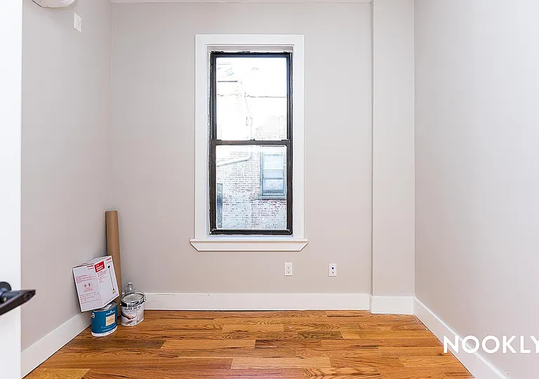 566 Maple St #2F — Photo 15