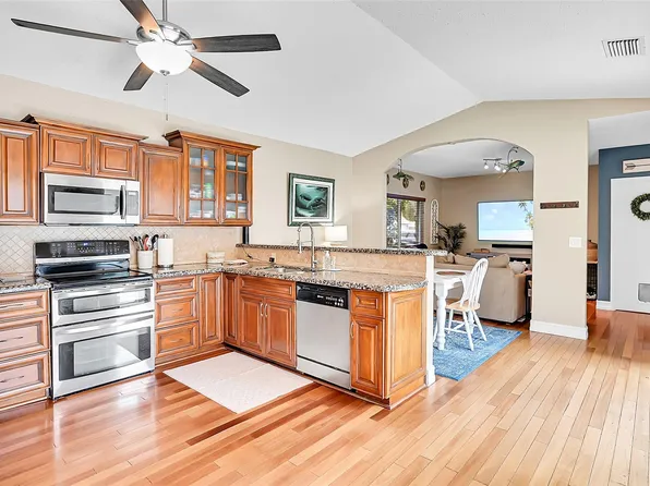 4414 NW 113th Lane, Coral Springs, FL 33065