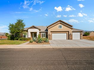 4094 W Lund St, Hurricane, UT 84737