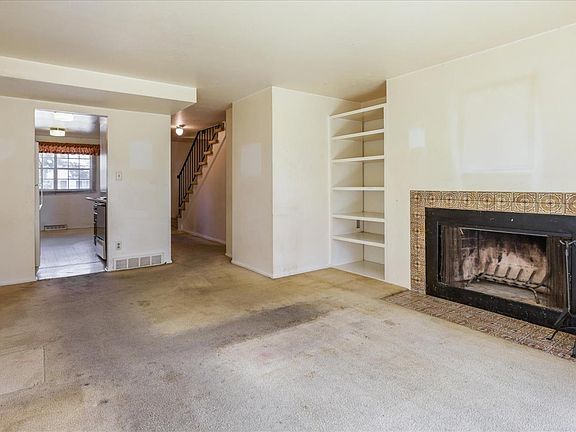 5th image of 1200 S Monaco Pkwy APT 7