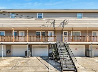 2916 Jean Lafitte Pkwy #H, Chalmette, LA 70043