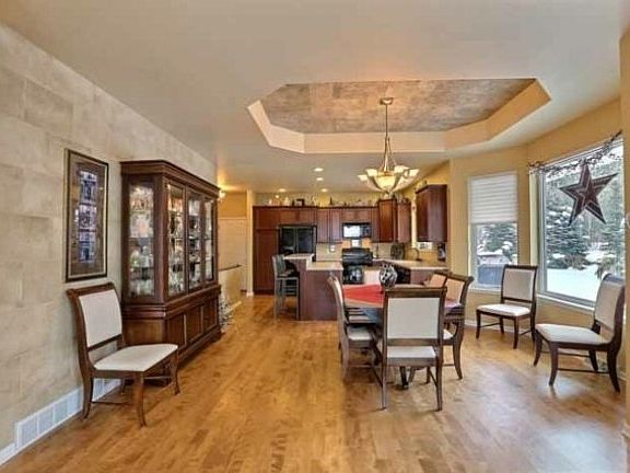 5th image of 1818 Poplar Ln