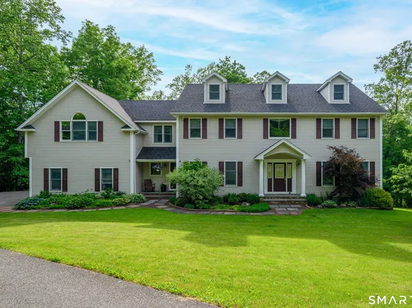 17 Weldon Woods Road, New Fairfield, CT 06812