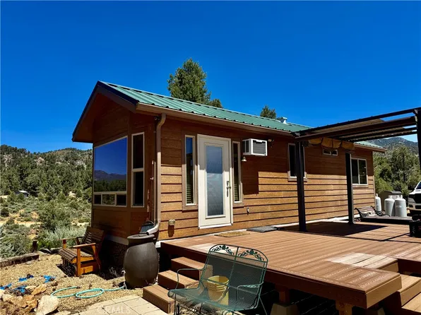 98417 Sierra Meadows Rd, Inyokern, CA 93527