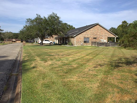 4th image of 209 Briarwood Dr