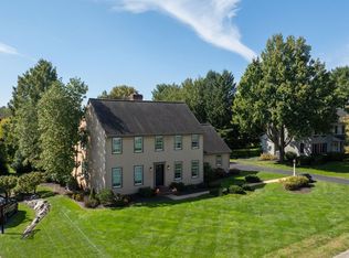 6 Bennington Cir, Lititz, PA 17543