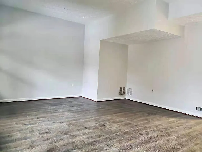 824 Flagler Dr — Photo 12